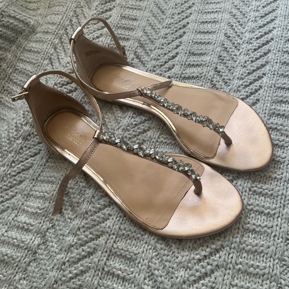 Badgley Mischka Jewel Flat sandal - Picture 7 of 11